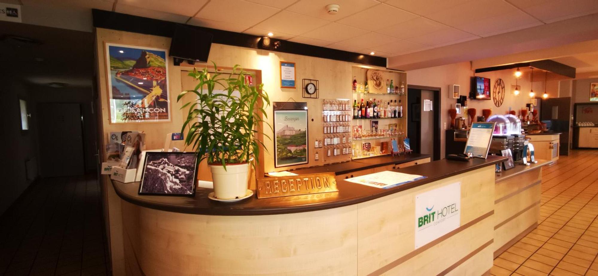 Brit Hotel Besancon L'Horloge Dış mekan fotoğraf